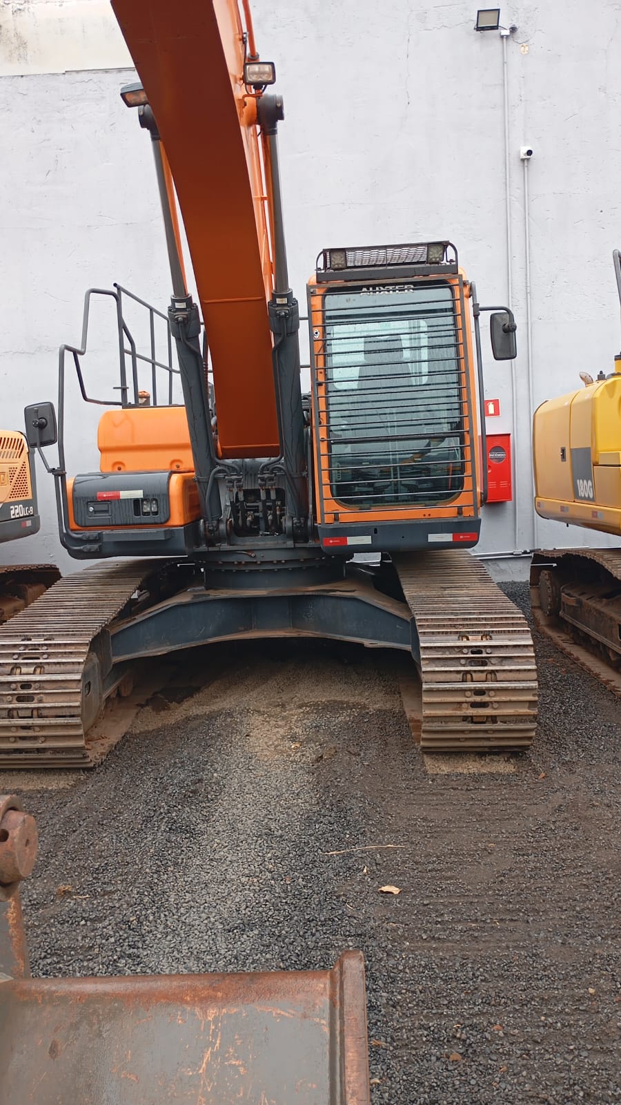 DOOSAN DX225 ESCAVADEIRA 20T ES01902
